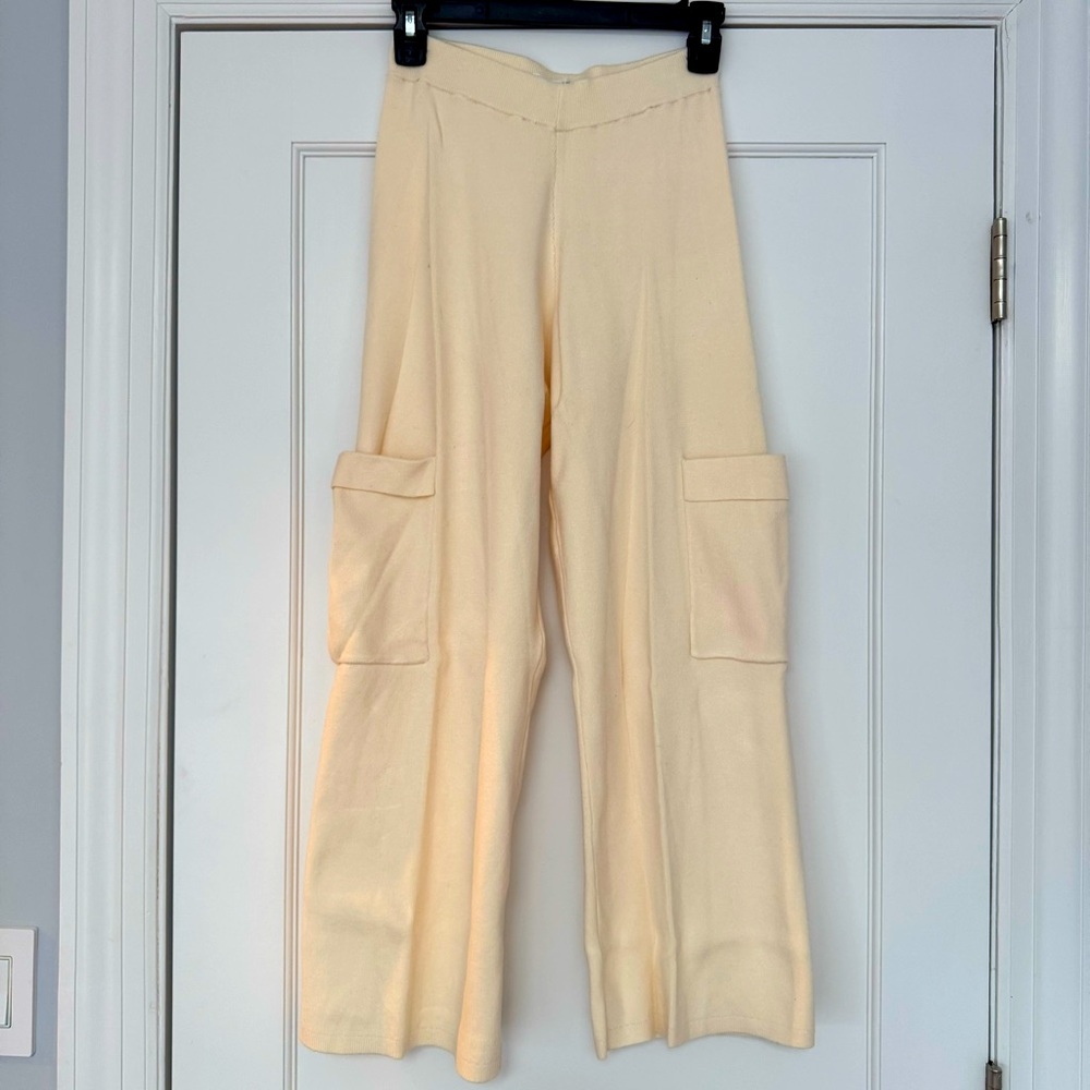 Zara Kids beige knit pants, size 13-14